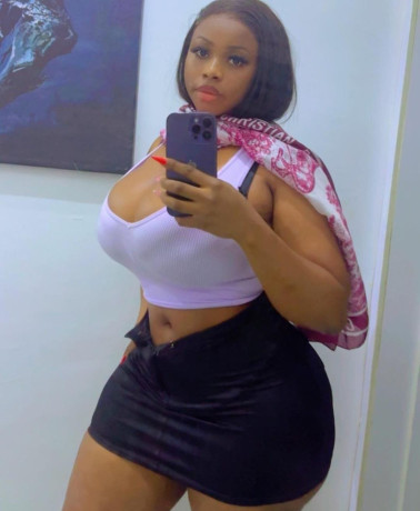 fatima-malawian-escort-in-al-manama-whatsapp-big-0